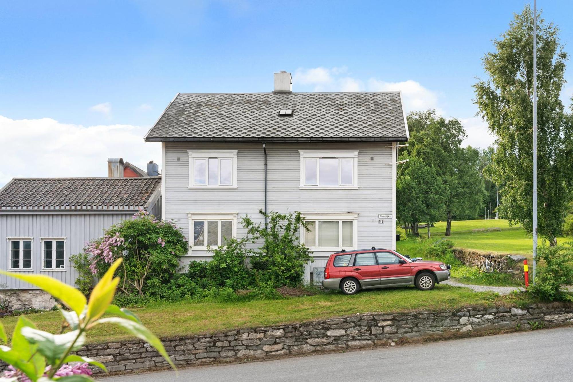Arctic Homes - Historical Tromso House With View المظهر الخارجي الصورة
